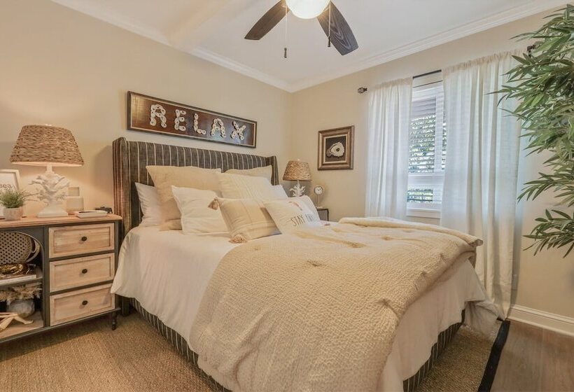 Ocean View St Simons Says Relax At The Beach Club