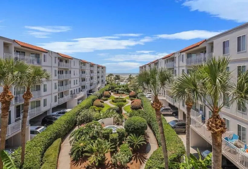 Ocean View St Simons Says Relax At The Beach Club