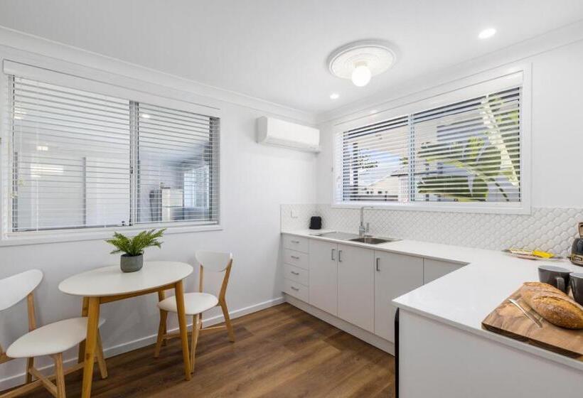 Пансион Sea Pine Studio