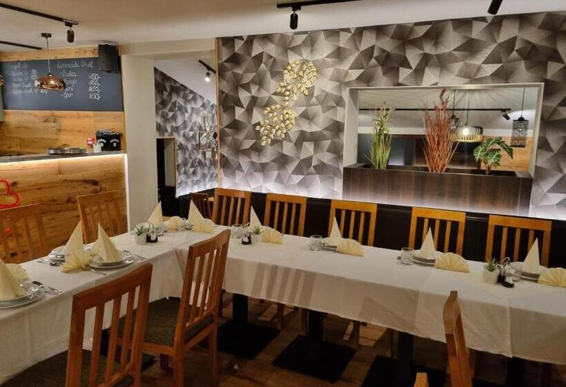 בית מלון כפרי Andante Pension & Restaurant