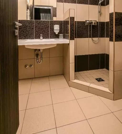 هتل Andante Pension & Restaurant