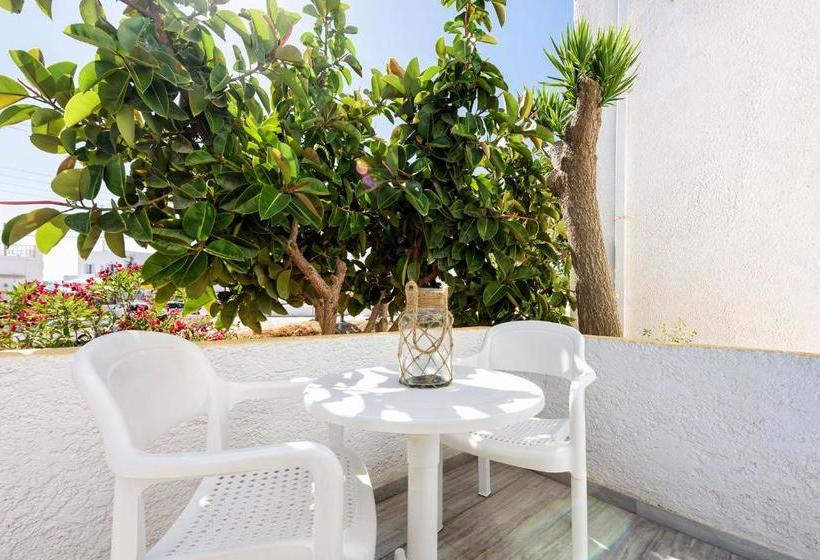 فندق Astoria Apartments