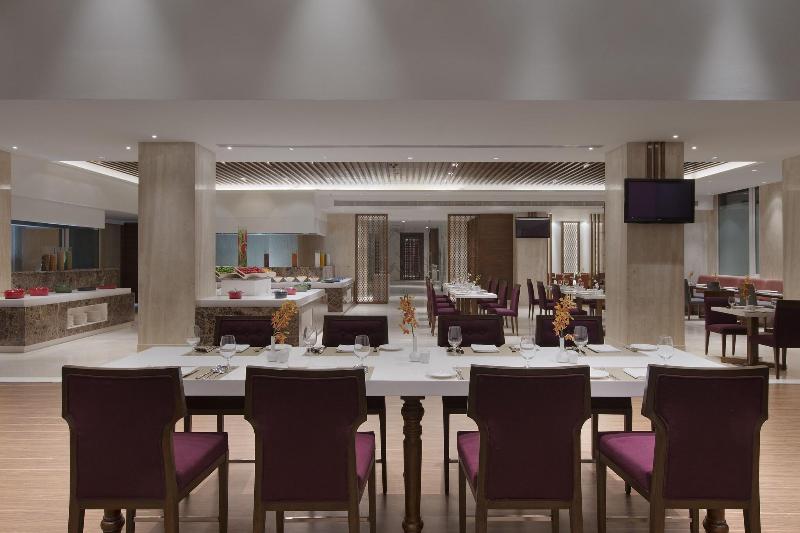 Hotel Four Points By Sheraton Bengaluru, Whitefield