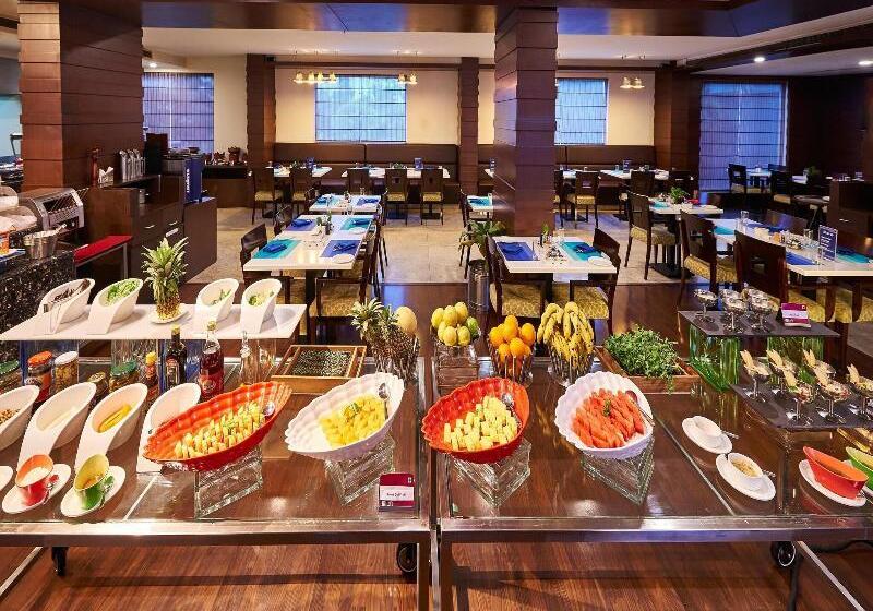 Hotel Four Points By Sheraton Bengaluru, Whitefield