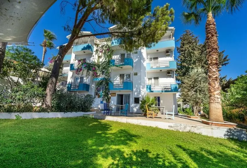 هتل Golden Lighthouse