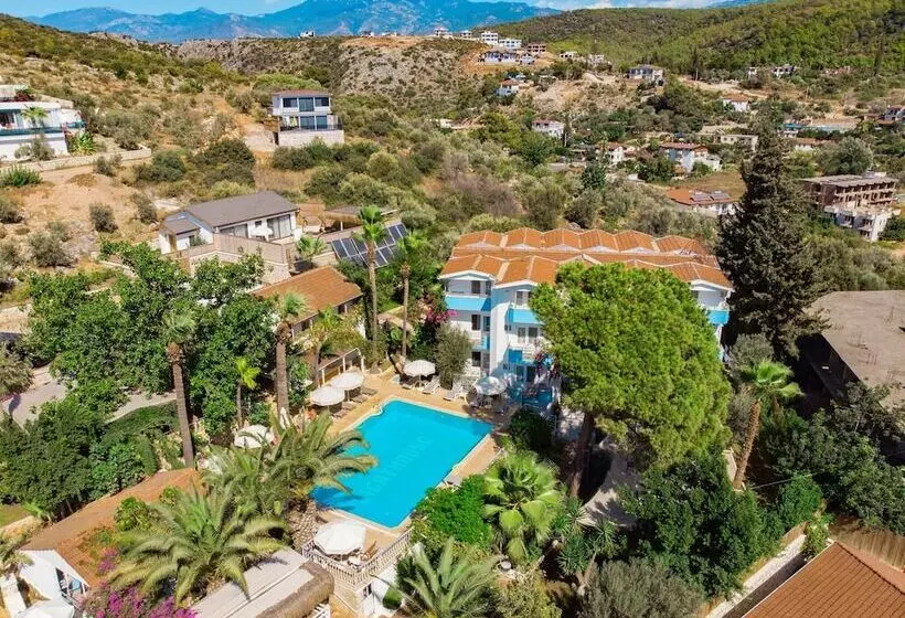 هتل Golden Lighthouse