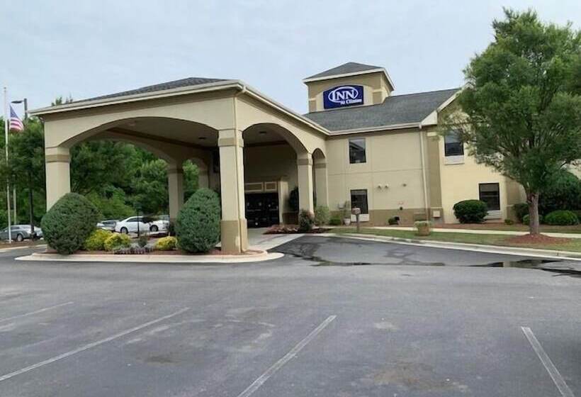 Отель Inn At Clinton