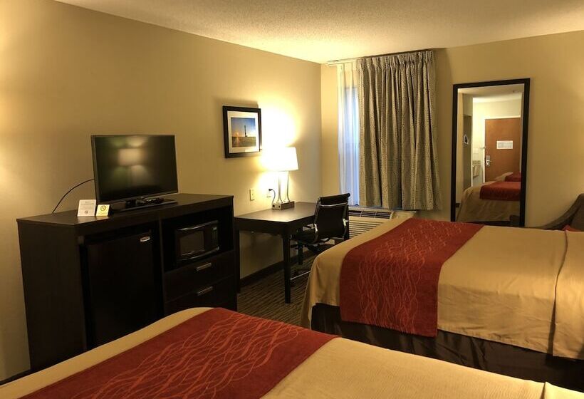 Отель Inn At Clinton