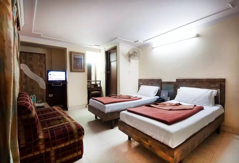 酒店 The Tourist   1 Min From New Delhi Railway Station