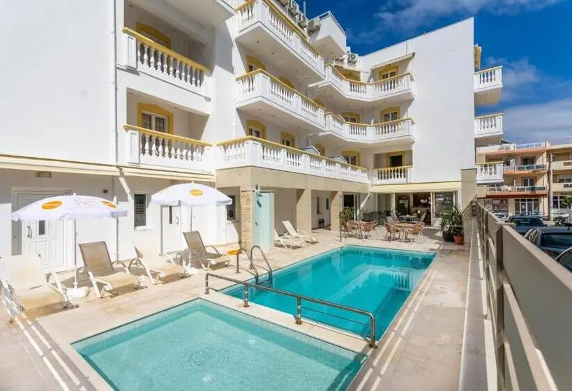Irini Apartments