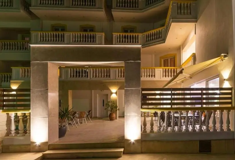 Irini Apartments
