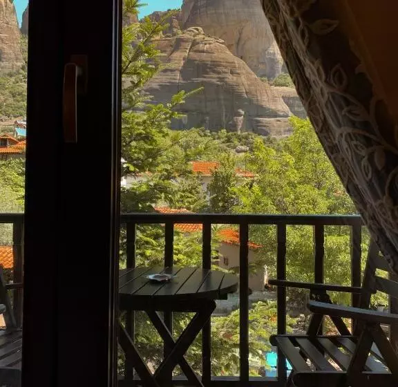 פנסיון Elena Guesthouse