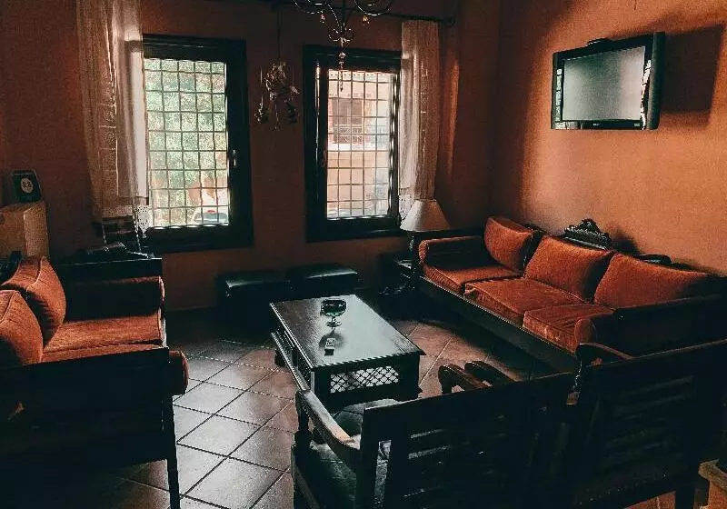 פנסיון Elena Guesthouse