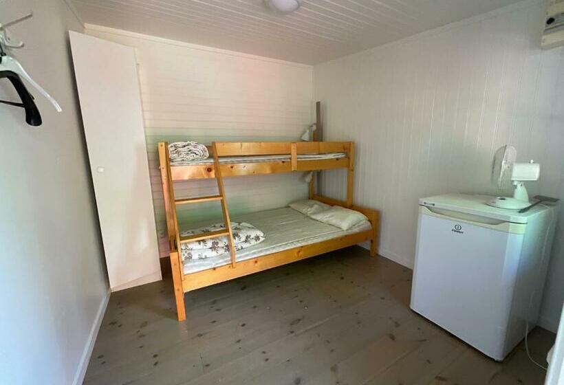 הוסטל Aspan Kurs & Lägergård