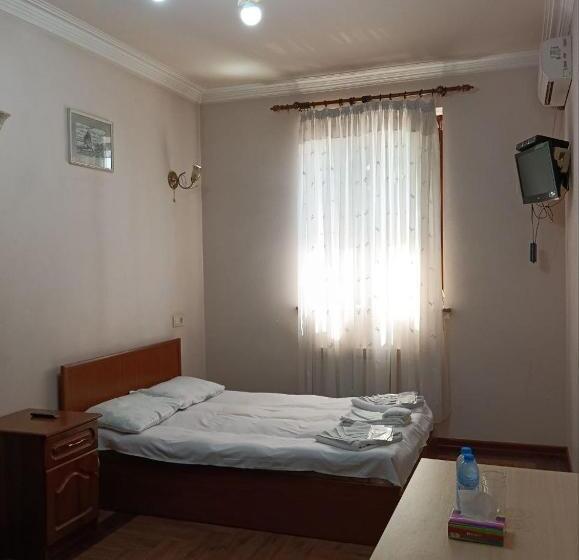 Bed and Breakfast Old Kayaran