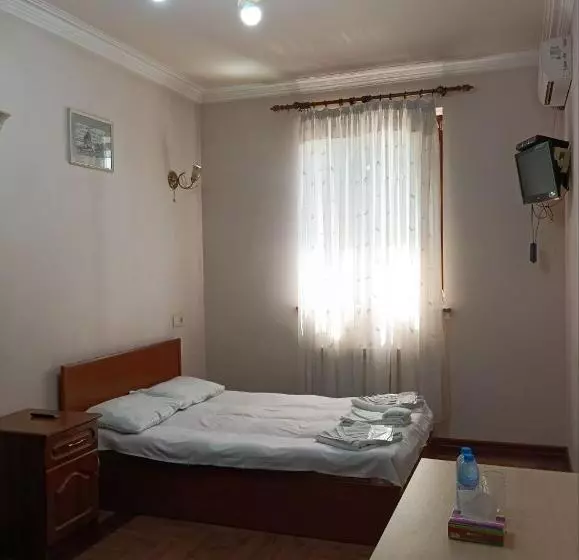 Bed and Breakfast Old Kayaran