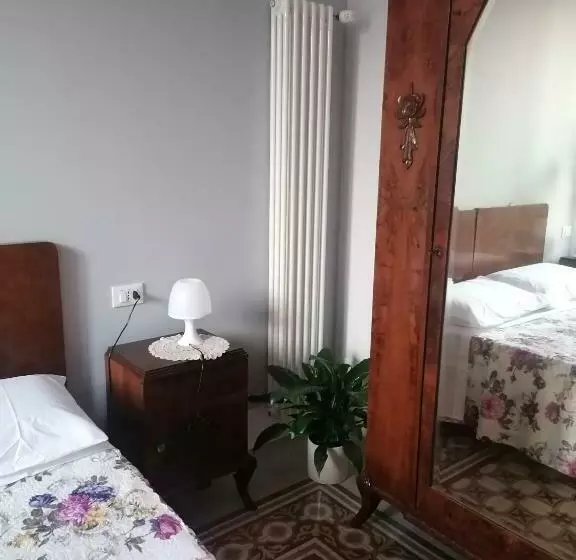 پانسیون Battisti 18 Vintage Rooms