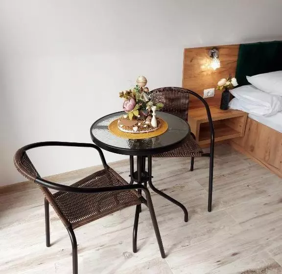 Majatalo Casa De Vacanta Estera Rucar