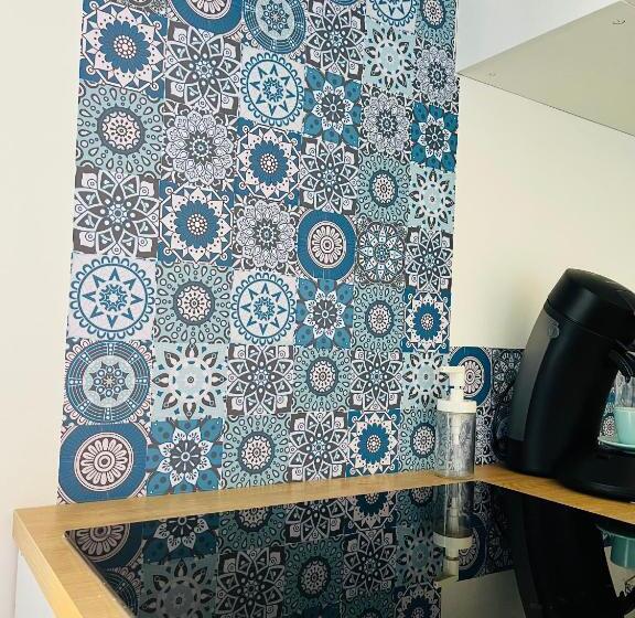 بنسيون Un Coin Tropical En Provence !