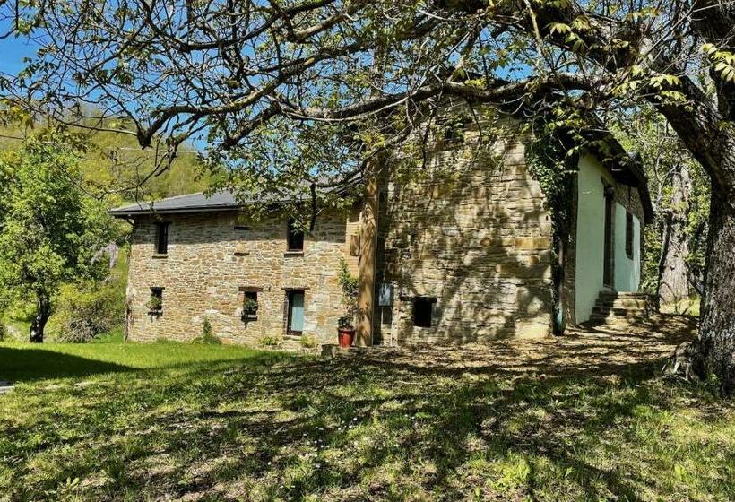 Otel Agriturismo Il Noce D Oro