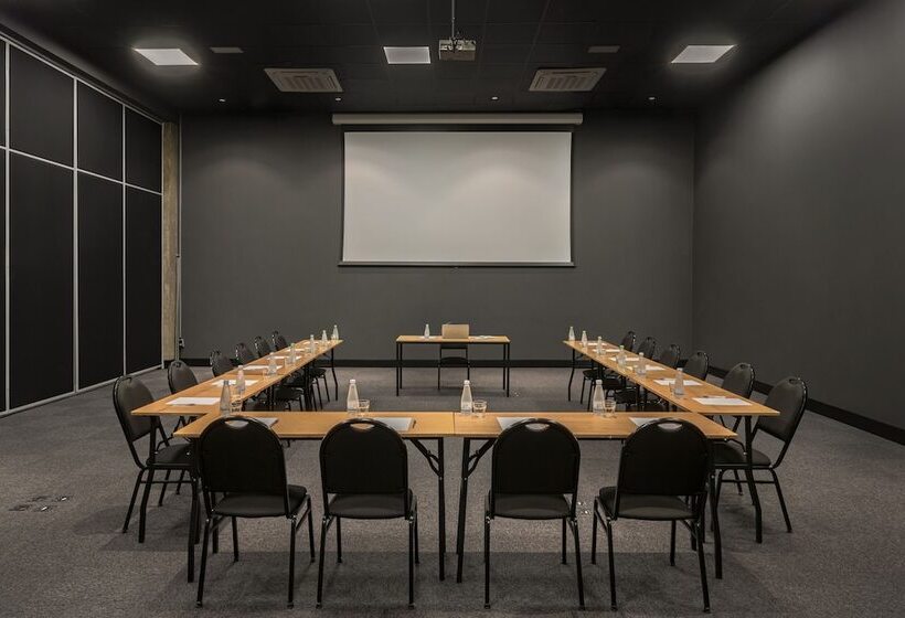 Hotel Intercity Canoas