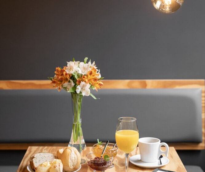 Hotel Intercity Canoas