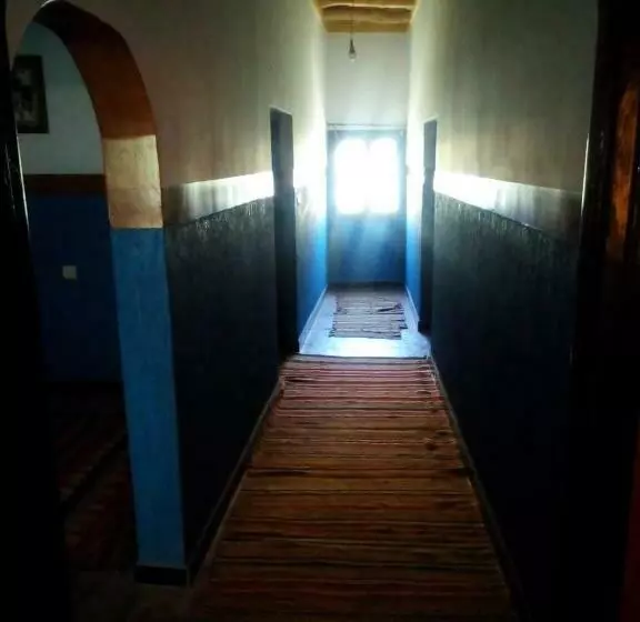 ペンション Auberge Dar Le Lion Dades