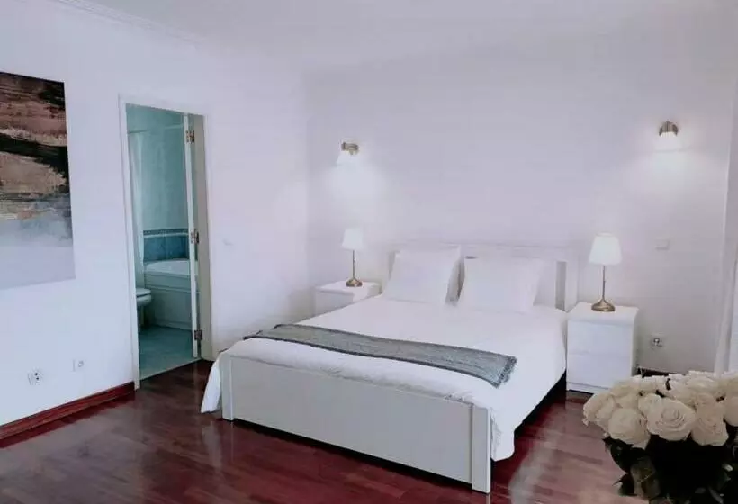 Majatalo Alvide Guest House