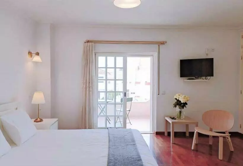 Majatalo Alvide Guest House