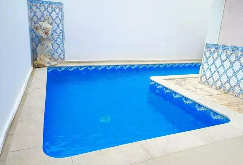 Majatalo Alvide Guest House