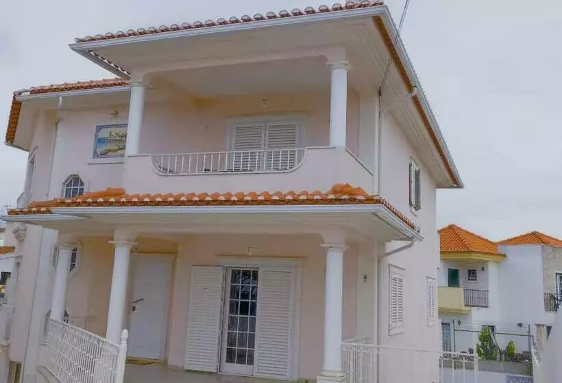 Majatalo Alvide Guest House