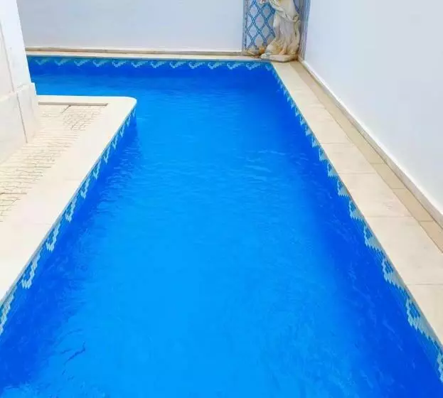 Majatalo Alvide Guest House