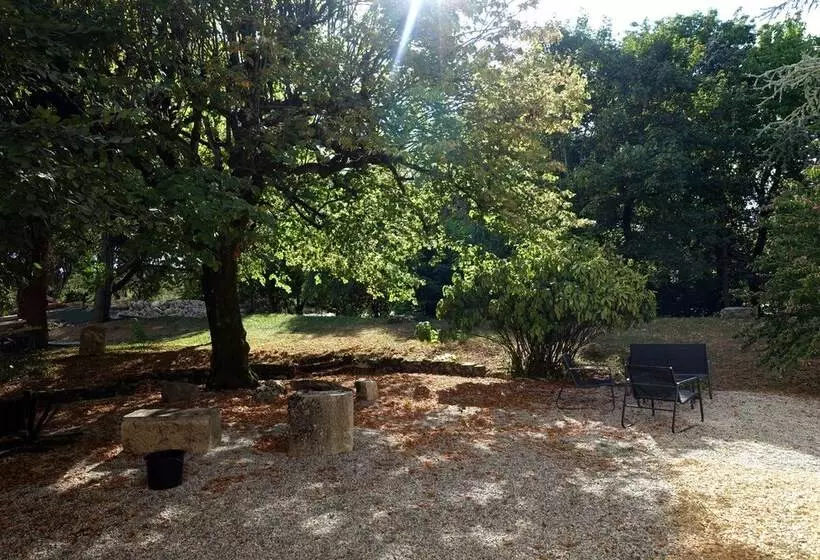 ペンション La Tour De Coron