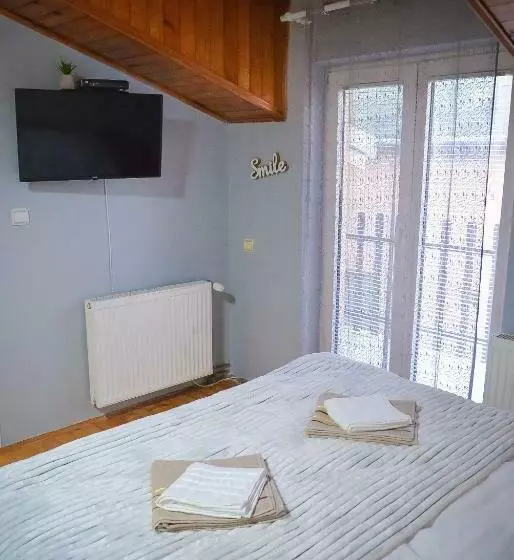 پانسیون Royal Tsv Rooms