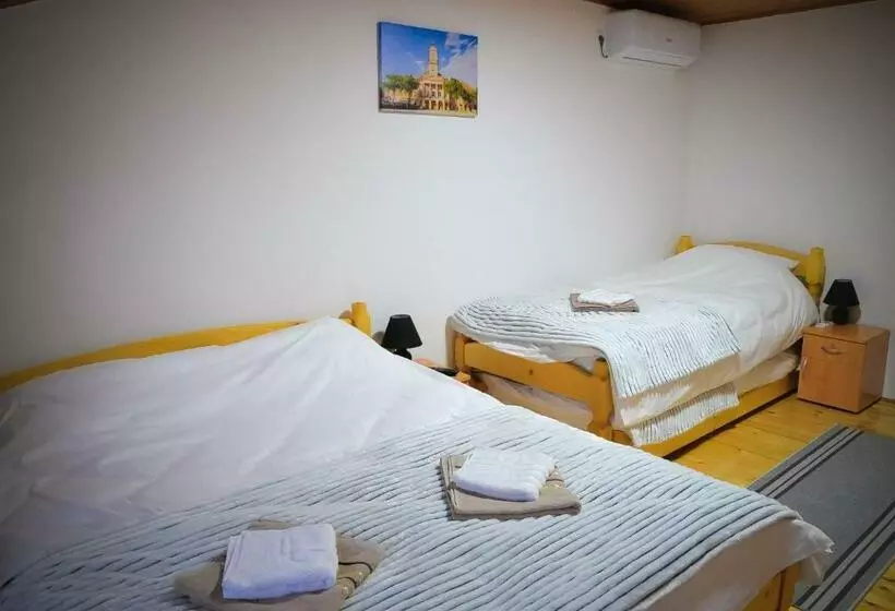 پانسیون Royal Tsv Rooms