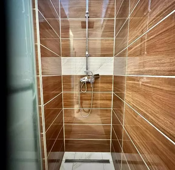 Princess City Centre Apartment