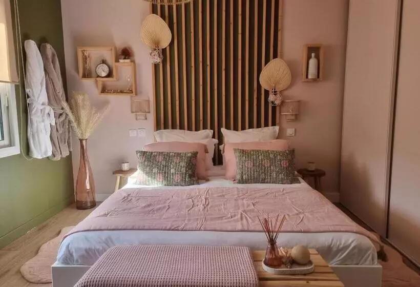 Aamiaismajoitus (B&B) La Parenthese Du Las