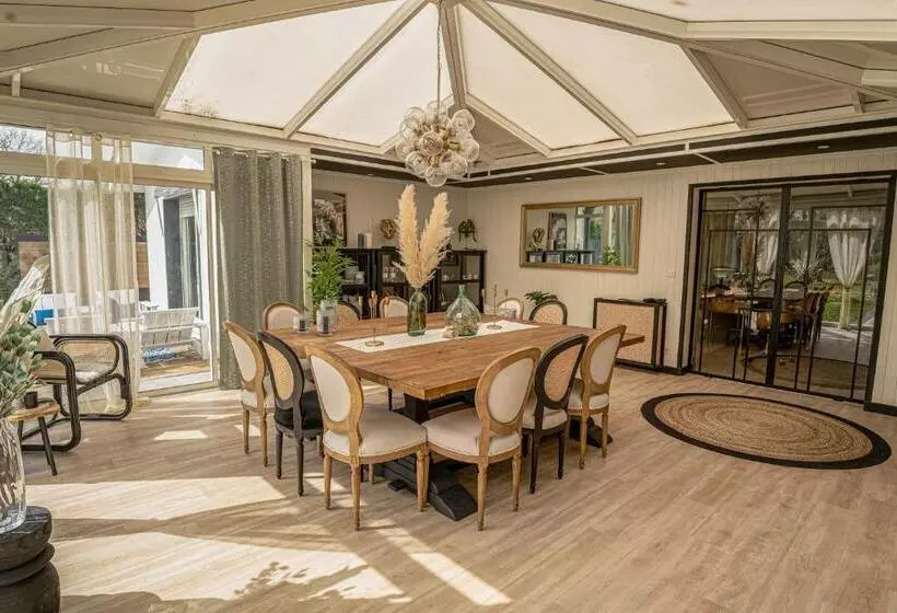 Aamiaismajoitus (B&B) La Parenthese Du Las