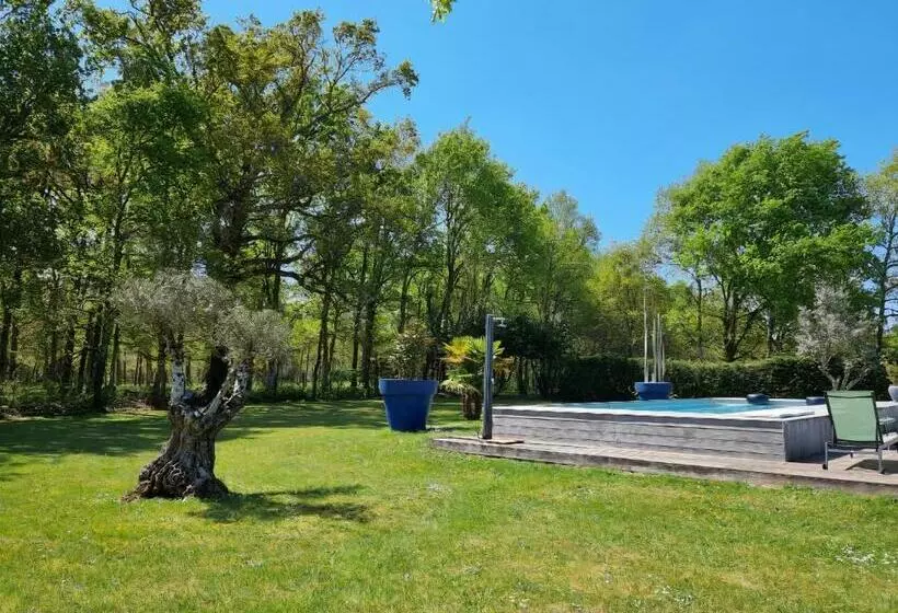 Aamiaismajoitus (B&B) La Parenthese Du Las