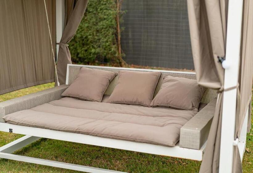 민박 La Parenthese Du Las