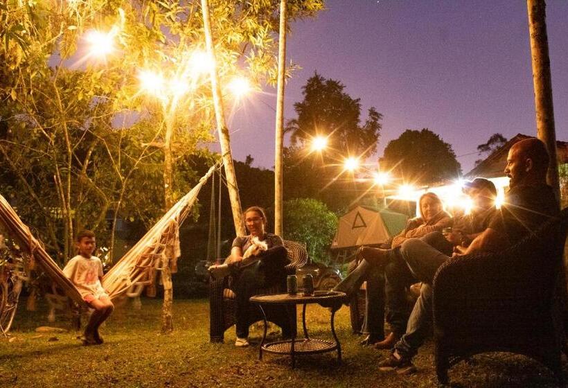 Отель Rancho Hanna   Pousada, Camping E Comidaria