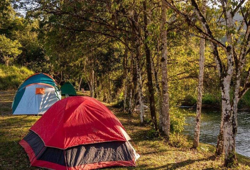 Отель Rancho Hanna   Pousada, Camping E Comidaria