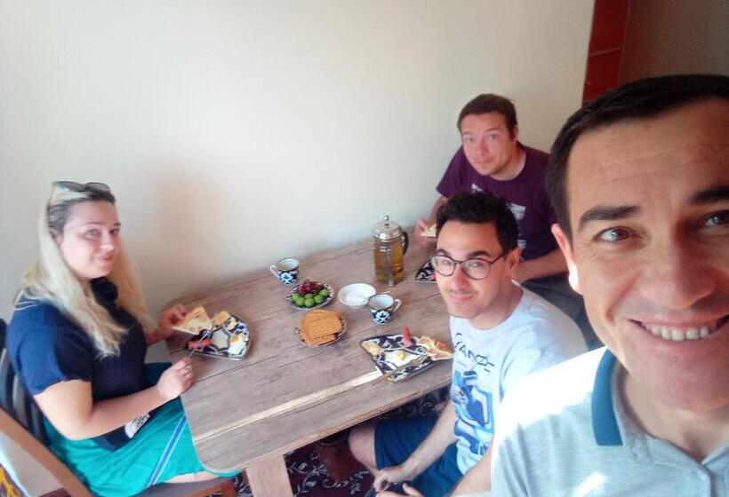 بنسيون Ancient Khiva