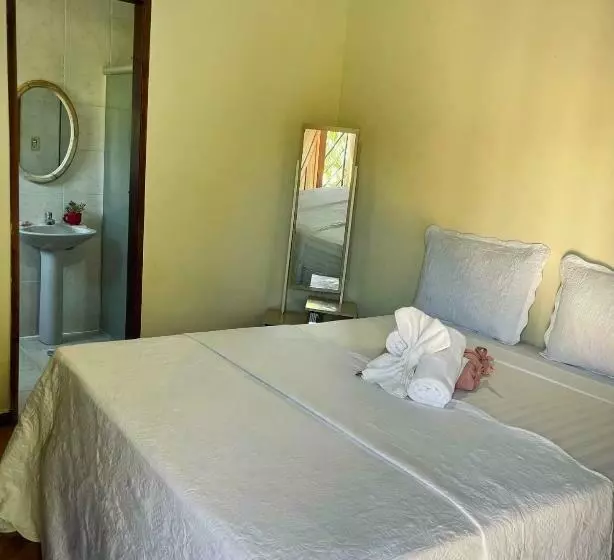 ペンション Pousada Canto Feliz