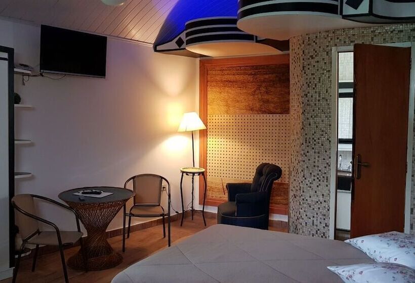 Пансион Pousada Família