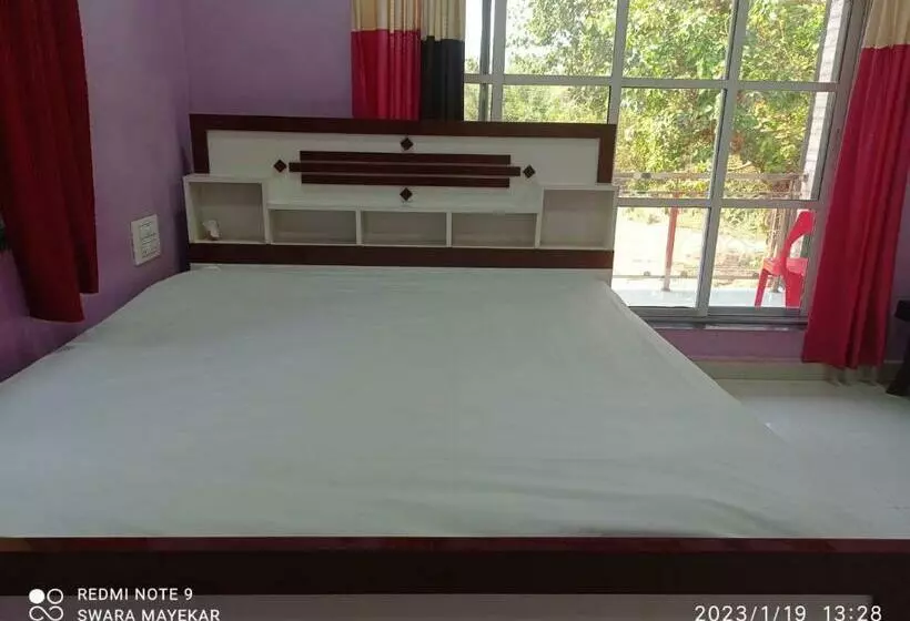 Majatalo Priyansh Home Stay