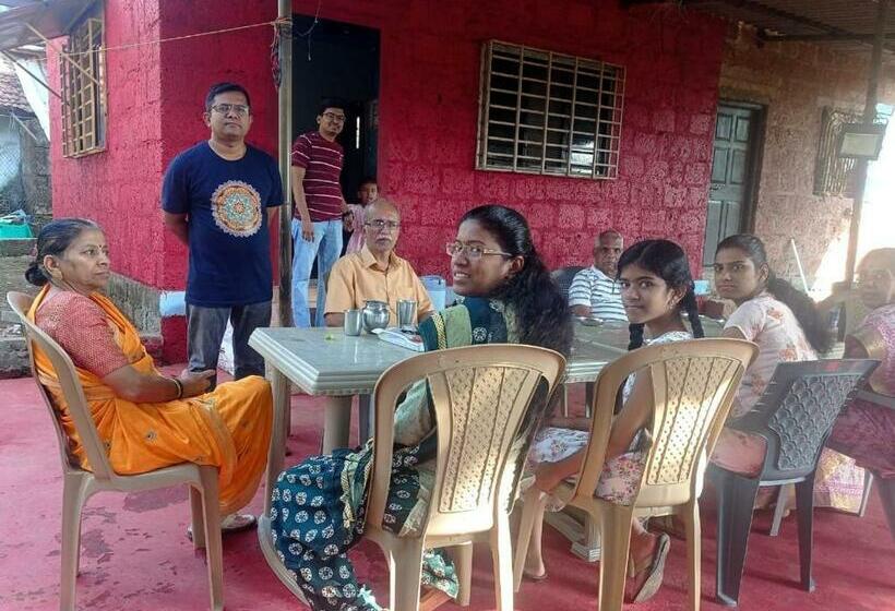 Majatalo Priyansh Home Stay