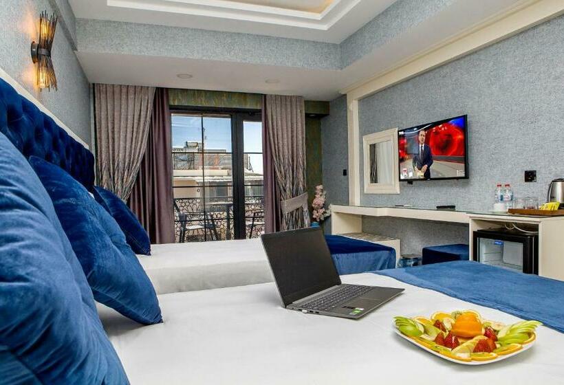 تختخواب و صبحانه The Lea Hotels & Suite