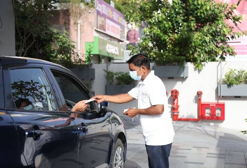 فندق Fairfield By Marriott Vadodara