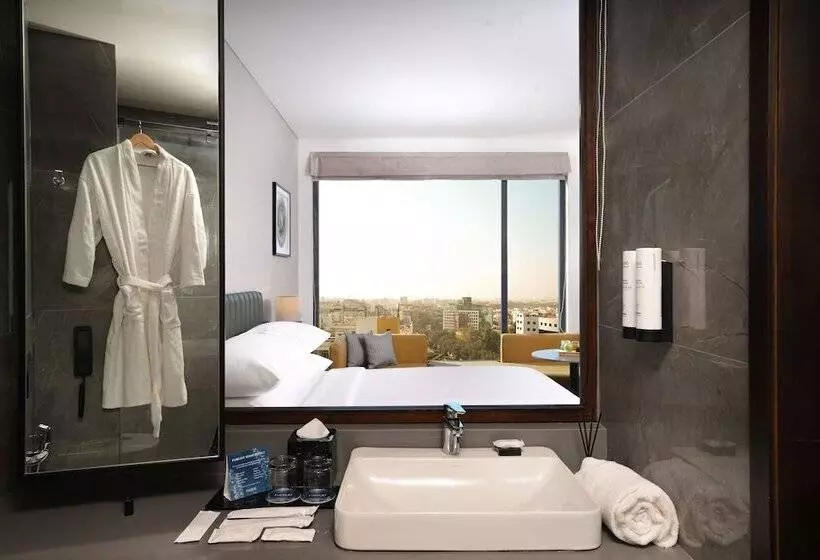 هتل Fairfield By Marriott Vadodara